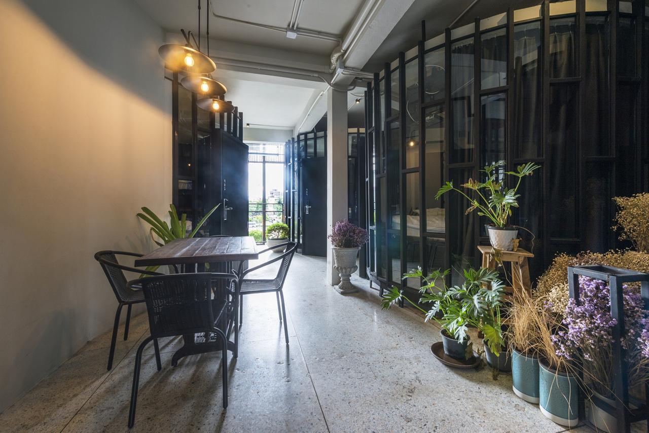 Chingcha Bangkok Hostel Ngoại thất bức ảnh