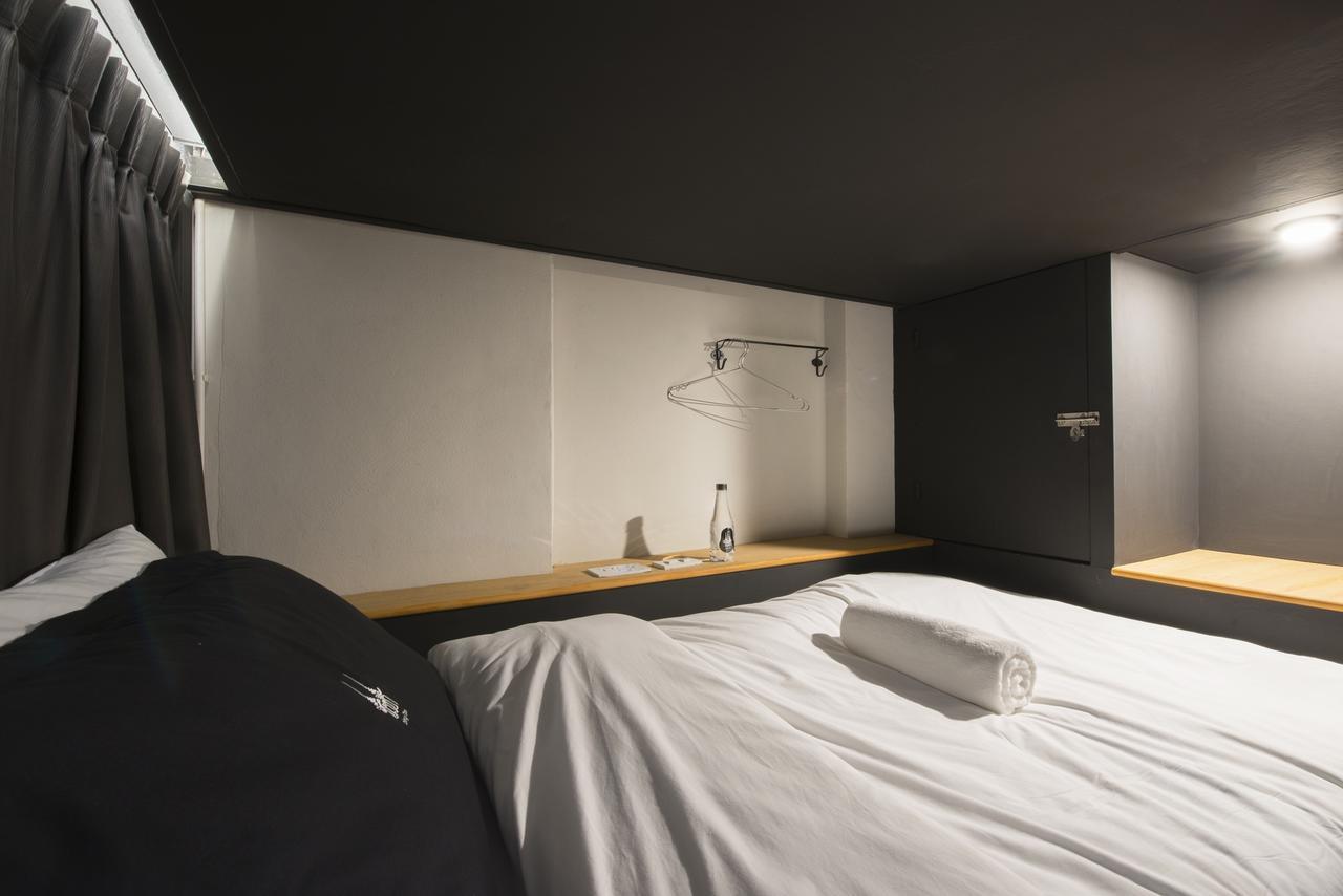 Chingcha Bangkok Hostel Ngoại thất bức ảnh